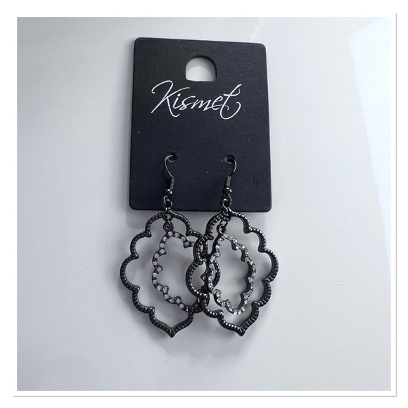 🎉FREE! KISMET Black Earrings 🆕 - Picture 5 of 5